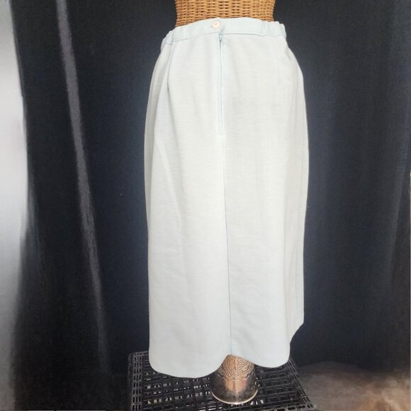Vintage ILGWU Union Made Powder Blue Pleated & Button Skirt 26.5"" plus stretch - Picture 5 of 11